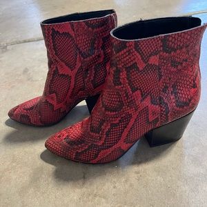 Red Snake Print Dolce Vita Ankle Boots (Size 8.5)